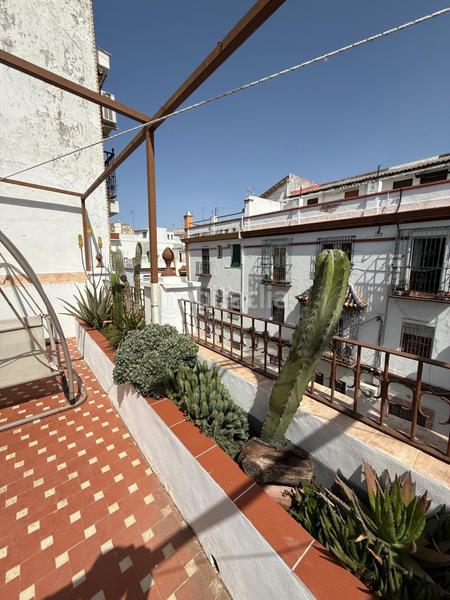 Foto bdc969fa-3f5d-4c57-b8b8-a217be4f00b0. Casa exclusiva casa con encanto en el corazón de miraflores! en Sevilla