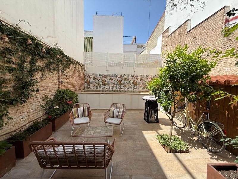 Foto e5f68113-8abb-4695-b997-7145ce4ce8c4. Casa exclusiva casa con encanto en el corazón de miraflores! en Sevilla