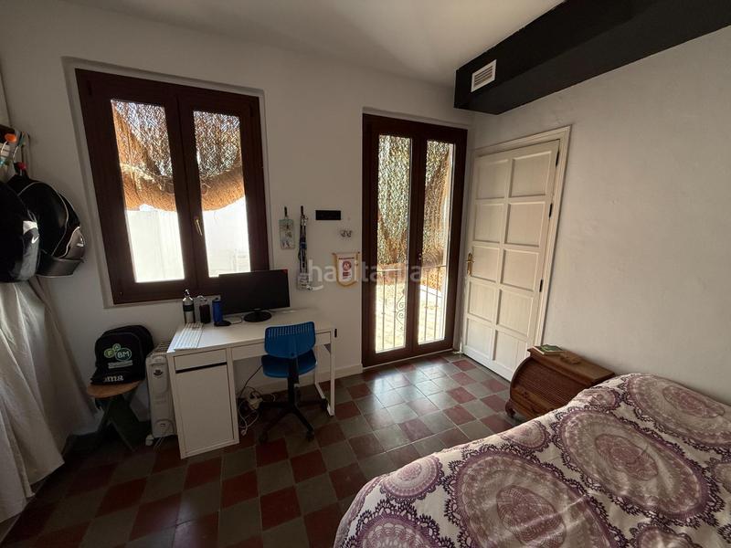 Foto f71a4b0d-067c-47b9-8f43-b3cc2a772d38. Casa exclusiva casa con encanto en el corazón de miraflores! en Sevilla