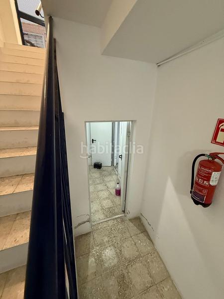 Foto 1ac08750-b23d-4ca0-b327-64b3c3f763eb. Parking voiture dans Feria Sevilla