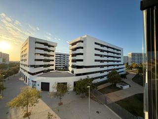 Etagenwohnung in Sus-de-09 hacienda el ros. Piso con terraza y vistas despejadas en hacienda rosario, con ex