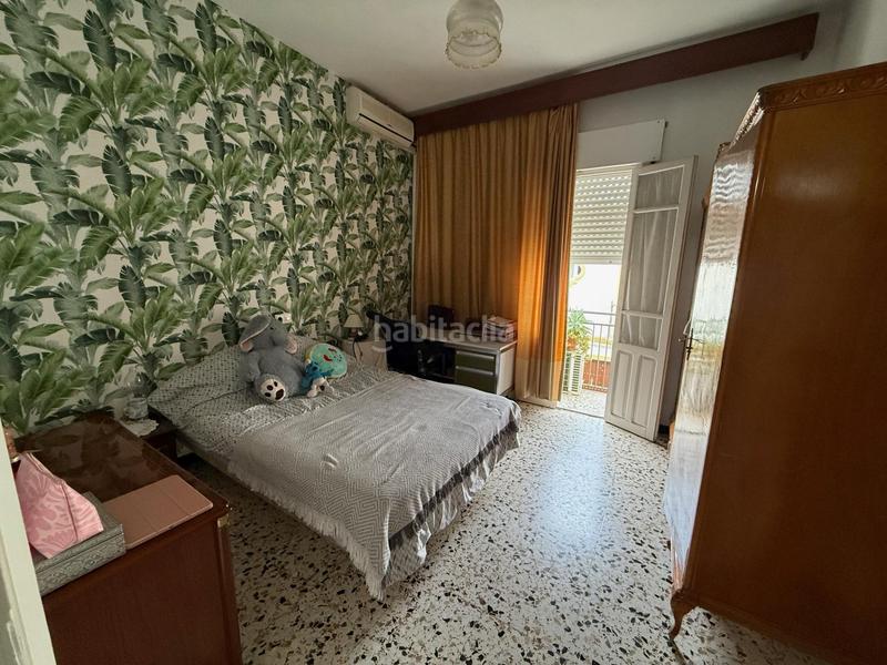 Foto bbca04f0-5e33-4c21-bde6-61d524ce0664. Casa a schiera in calle alfareria 27 in Pilas