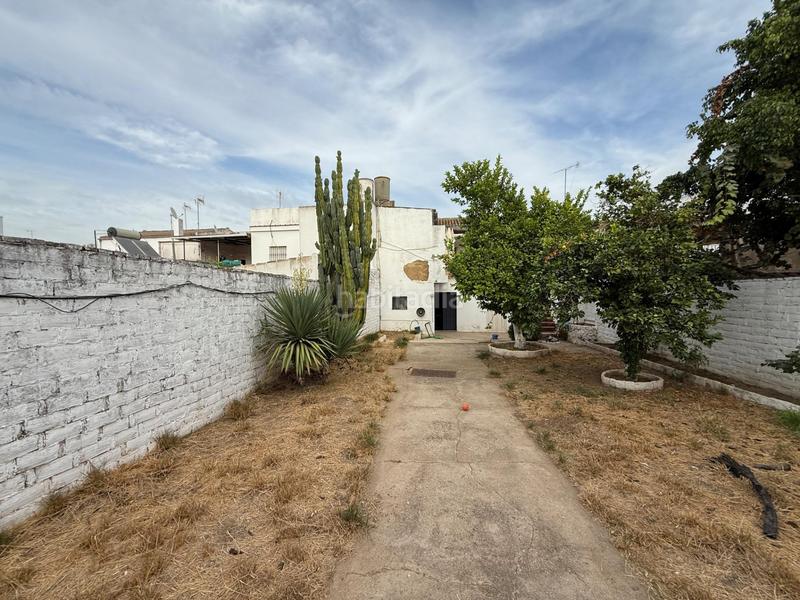 Foto d6ed3471-cecd-46ce-8199-f17ddb31d1bf. Casa a schiera in calle alfareria 27 in Pilas