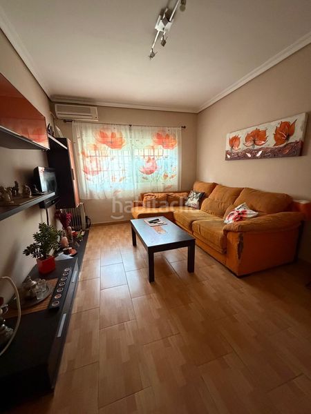 Foto 1189c10b-d527-43ac-a7e2-9a648e552b9a. Casa a Palmete Sevilla