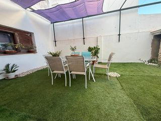 Doppelhaus  Calle la paloma. Espectacular vivienda familiar en villanueva del ariscal