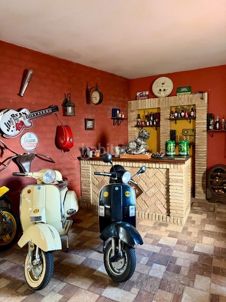 Foto 9d991cc3-8d40-4983-9a46-1801e0979396. Maison jumelée avec parking dans Villanueva del Ariscal