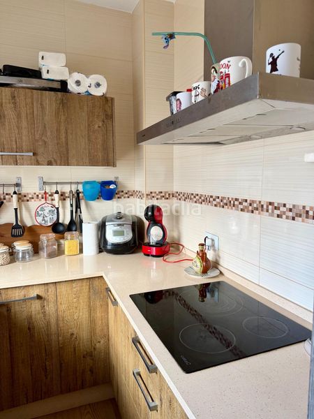 Foto d88beb6f-a8fc-428a-ac78-9aaa3dcf4a8e. Maison jumelée avec parking dans Villanueva del Ariscal