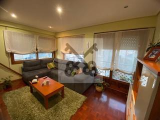 Pis a Grove (O). Se vende piso amueblado en o grove