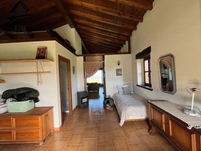 Foto 4bd40694-33f1-4232-aa00-413cc2e3cdb9. Masia a Cabuérniga