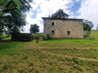 Masia a Villafufre. Cabaña independiente para reformar en villafufre