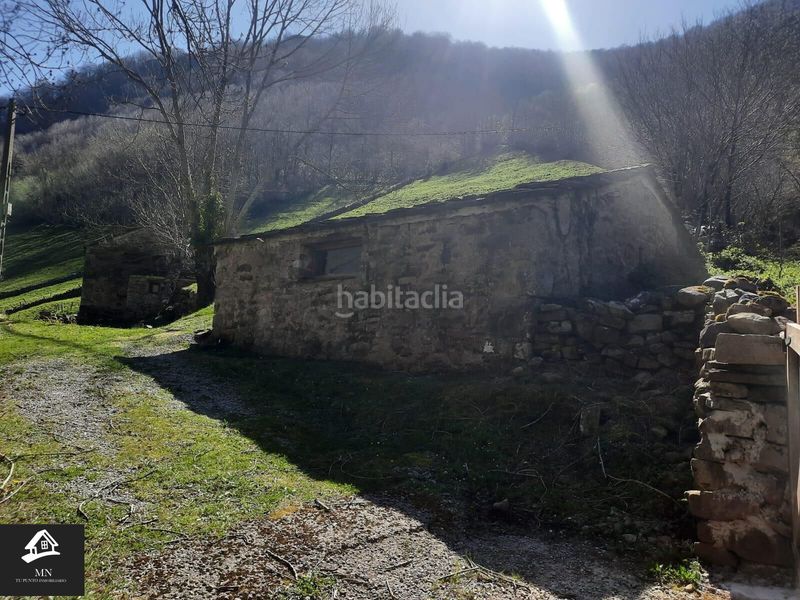 Foto 123f27c5-f6d0-4c69-9849-1269810a9a26. Casa amb calefacció a Vega de Pas