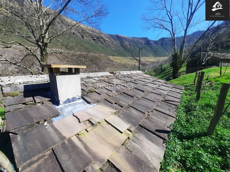 Foto caeef03e-a511-45ba-90d5-b2ae00c063e4. Casa amb calefacció a Vega de Pas