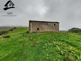 Mas à Selaya. Cabaña con finca en venta en selaya