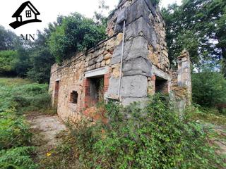 Bauernhof in Corvera de Toranzo. Venta de cabaña, nave y finca en corvera de toranzo