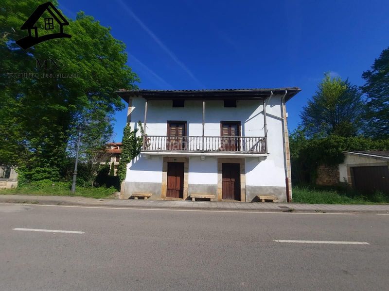 Foto 1ffce903-7db3-4557-8284-ee69ff899c97. Masia amb aparcament a Villacarriedo