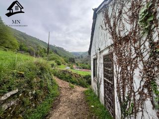Casale in Luena. Casa de piedra con terrenos  privacidad total en luena