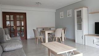 Appartement en Villacarriedo. Amplio piso en el centro de villacarriedo