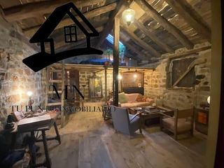 Masia a Luena. Auténtica cabaña pasiega reformada en luena