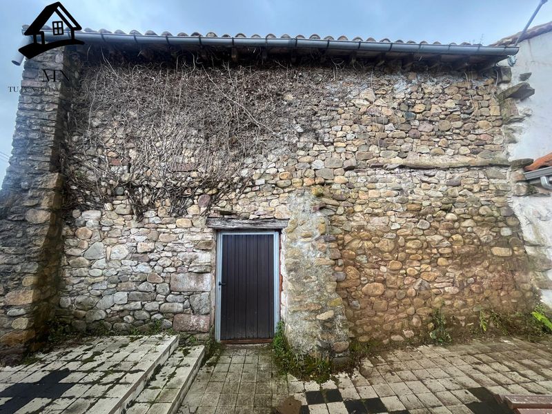 Foto d1684931-088e-4a6d-8d9f-cb2d68d1b265. Local comercial a Villafufre
