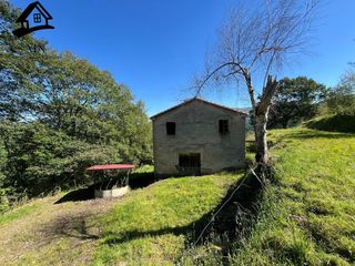 Bauernhof in Selaya. El balcón de selaya espectacular finca de 1,9 hectáreas con dos