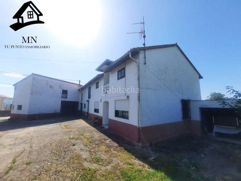 Foto 28cc02b5-7ef3-47c3-b0a0-ace03c728776. Casa amb aparcament a Suances