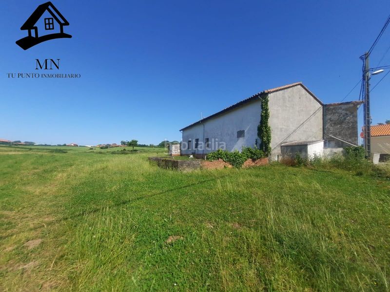 Foto 542a3e9f-7c60-4f77-a099-83b850d2ba8c. Casa amb aparcament a Suances
