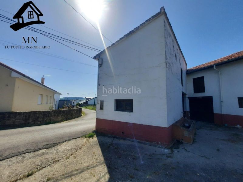 Foto beed3937-35a4-46ac-b0dc-81cbd99dd9a0. Casa amb aparcament a Suances