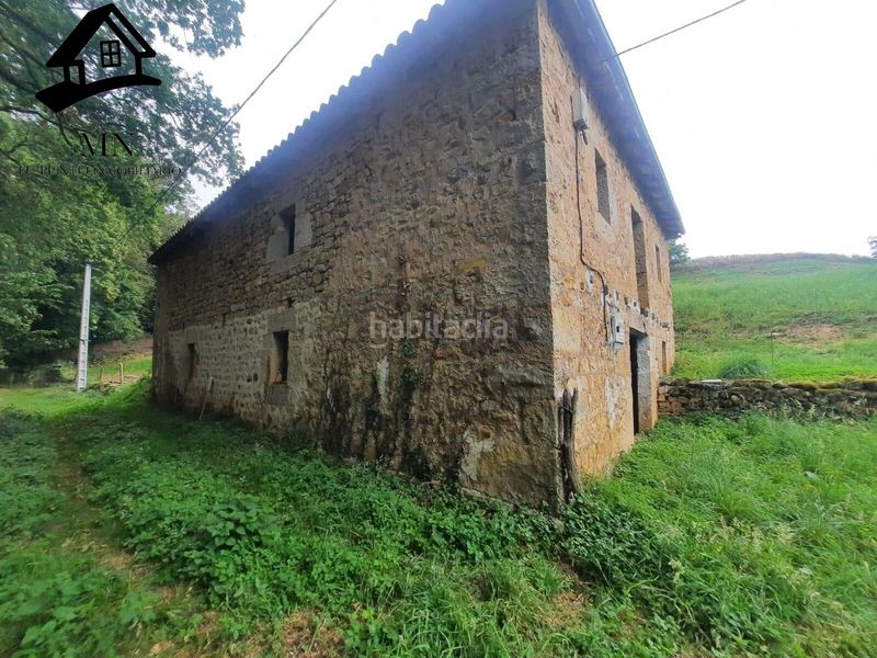 Foto 76ae842e-090a-4e45-bf3e-9c1430c9e794. Masia a Villacarriedo