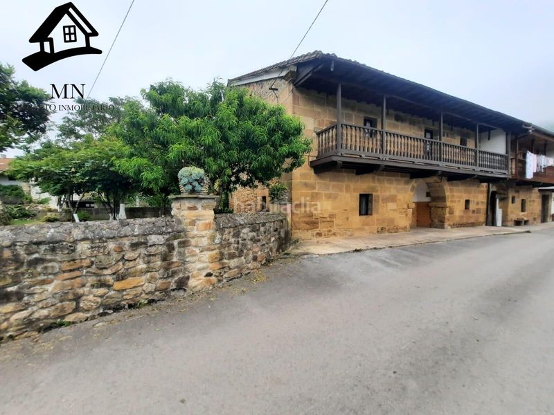 Foto a79cc7d1-cf26-496b-9ae7-ed7e02ba9756. Masia amb aparcament a Villacarriedo