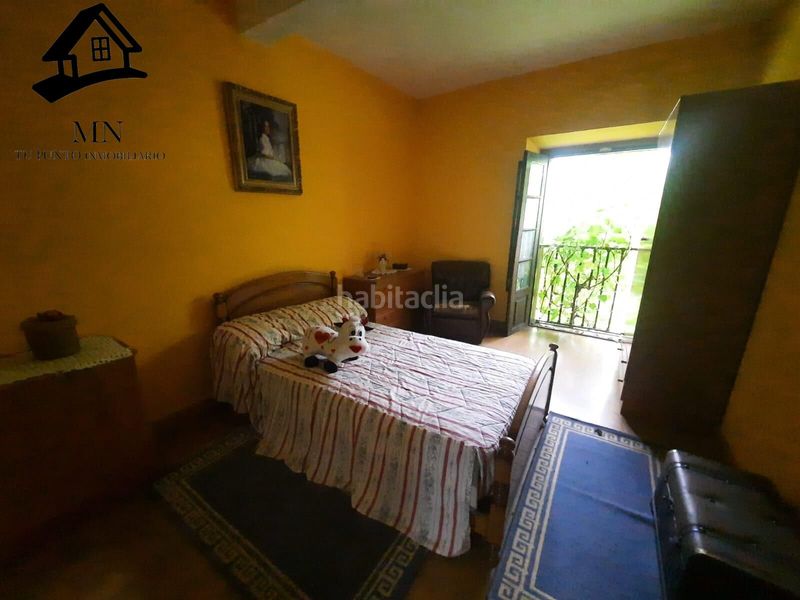 Foto aa507084-8804-49a7-86f1-c7f9d766d5a5. Masia amb aparcament a Villacarriedo