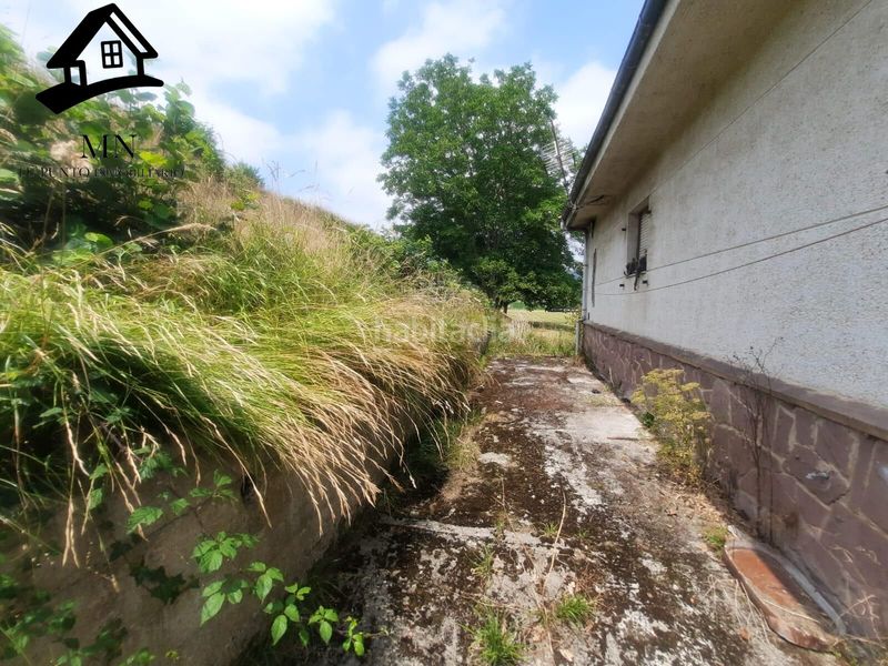 Foto d204a241-a71f-424a-8d53-366bb4d8dffe. Casa a Puente Viesgo