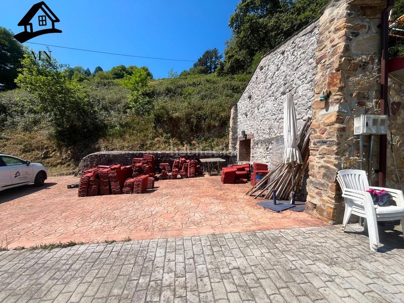 Foto 43d5f435-339b-4e13-bc5a-d01a7e969d13. Casa amb calefacció a Selaya