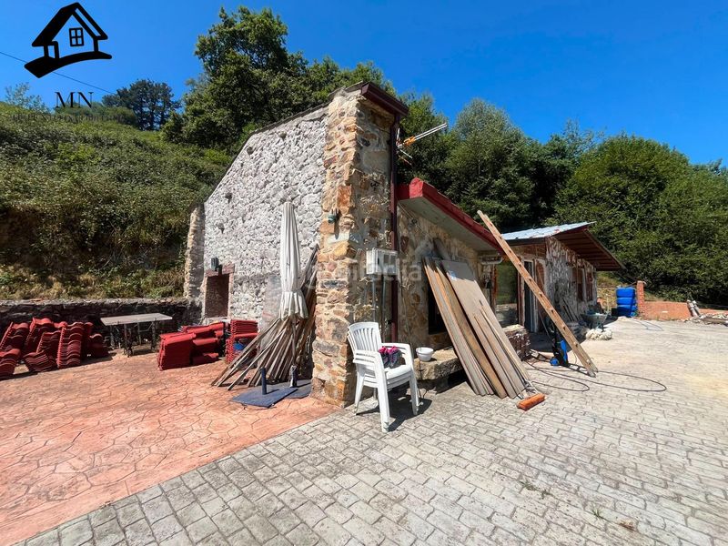 Foto a3c81e08-2607-4ea3-a253-1d7e205db2a2. Casa amb calefacció a Selaya