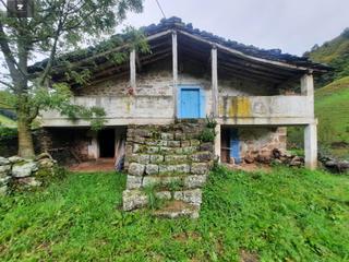 Casa a Vega de Pas. Estupenda casa rural independiente en vega de pas