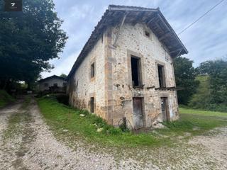Casa a Villafufre. Venta de casa y finca en villafufre