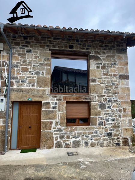 Foto cbe02670-bfcf-40de-9d1b-22d8eeb0dc57. Masia a Villacarriedo