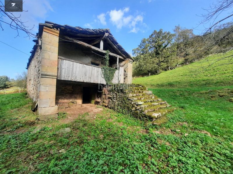 Foto b444a632-9678-4dee-9395-1e8d9ffa87a0. Casa conjunto de tres cabañas independientes y fincas romeral en San Pedro del Romeral
