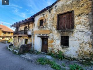 Masia a Villafufre. Amplia casa montañesa en villafufre