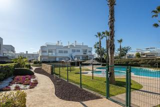 Appartement en Desamparados - Hurchillo - Torremendo. Impresionante apartamento capri en el conocido vistabella golf