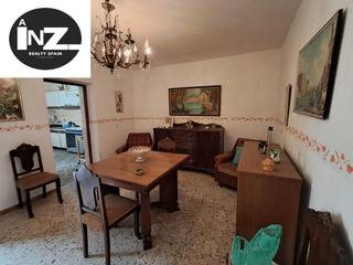 Masia a Calasparra. Casa de pueblo con gran potencial en el centro de calasparra