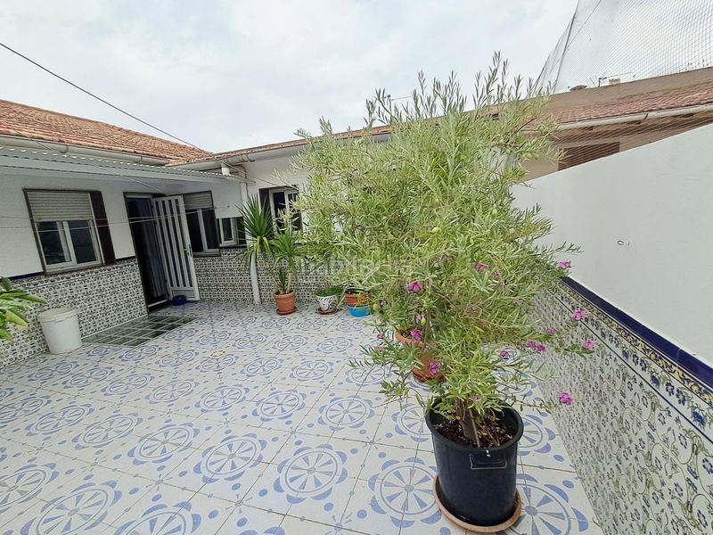 Foto c34985da-cf29-4c4c-aaa6-357798c195a7. Casa amb aparcament a Los Ramos Murcia