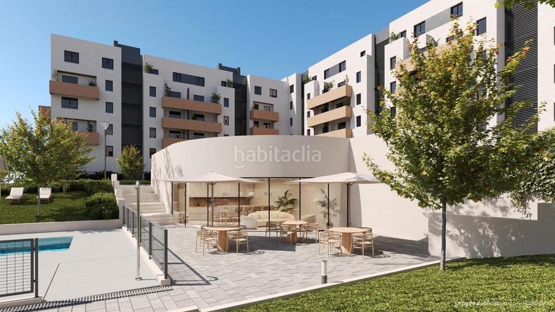 Foto 698fbd8e-efc7-444f-af67-563b58717dcb. Appartement 255m<sup>2</sup> dans calle miguel indurain 5 dans Ayuntamiento - Avenida Siglo XXI Azuqueca de Henares