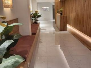 Appartement  Travessera de dalt. Piso reformado en gracia
