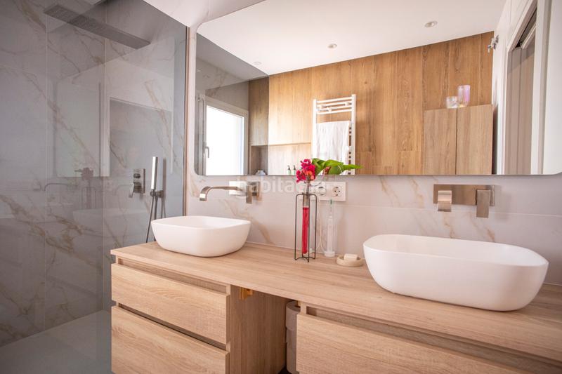 Foto 56559a3f-e76f-4299-befb-0707290fef1b. House with fireplace heating parking in La Miranda-Can Candeler Sant Just Desvern