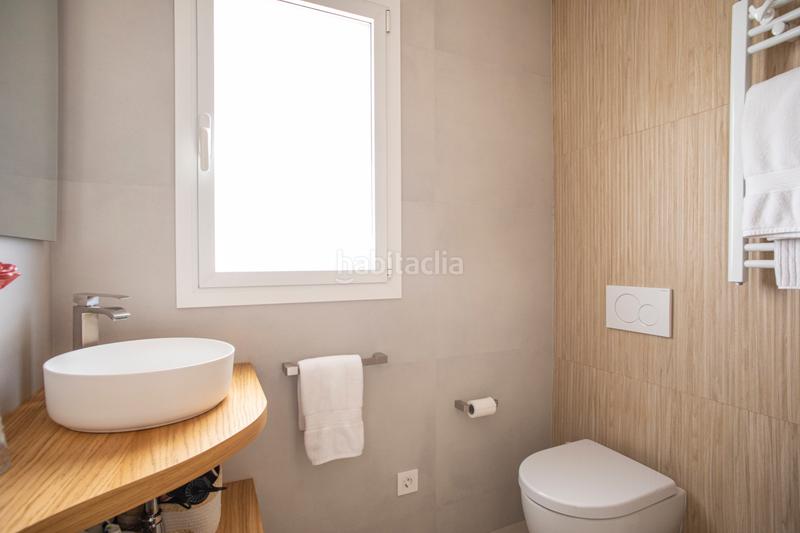 Foto b0837532-c4b0-4070-81b1-e3eff0a85637. House with fireplace heating parking in La Miranda-Can Candeler Sant Just Desvern