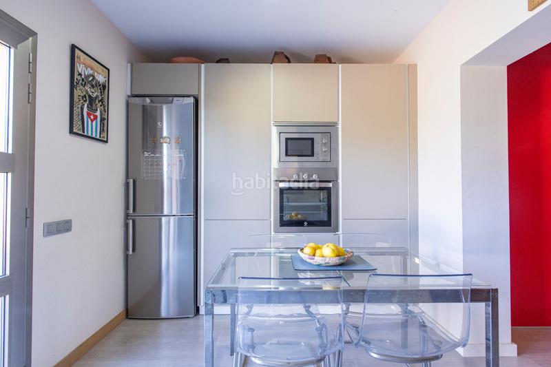 Foto b90c2116-ba71-41c2-9584-8ad4b87a0b3a. House with fireplace heating parking in La Miranda-Can Candeler Sant Just Desvern