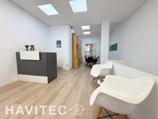 Local commercial  Avinguda de barcelona. ¡se vende espectacular local en pleno centro de molins de rei!