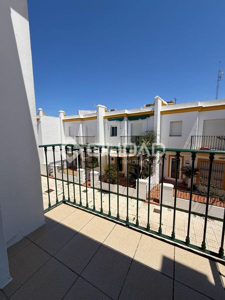 Foto 928b5e0d-ea3c-4dea-b29b-9472e79107b1. Casa a Puerto Deportivo Chipiona