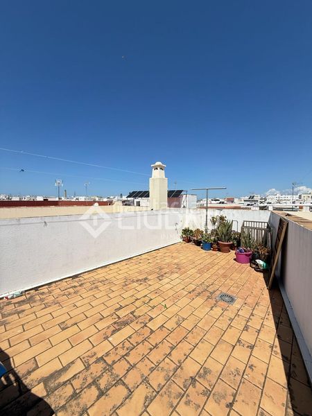 Foto 5c1c386d-438f-4708-8011-cc021205830f. Pis a Centro Chipiona