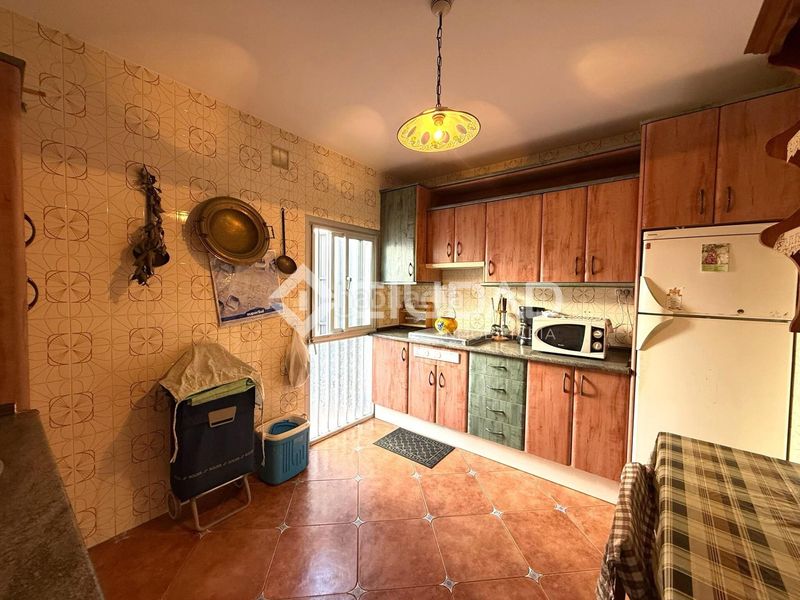 Foto eb85fa8e-3f22-49c8-8b7d-16e47d2e89cb. Casa dúplex en venta en Santuario Chipiona